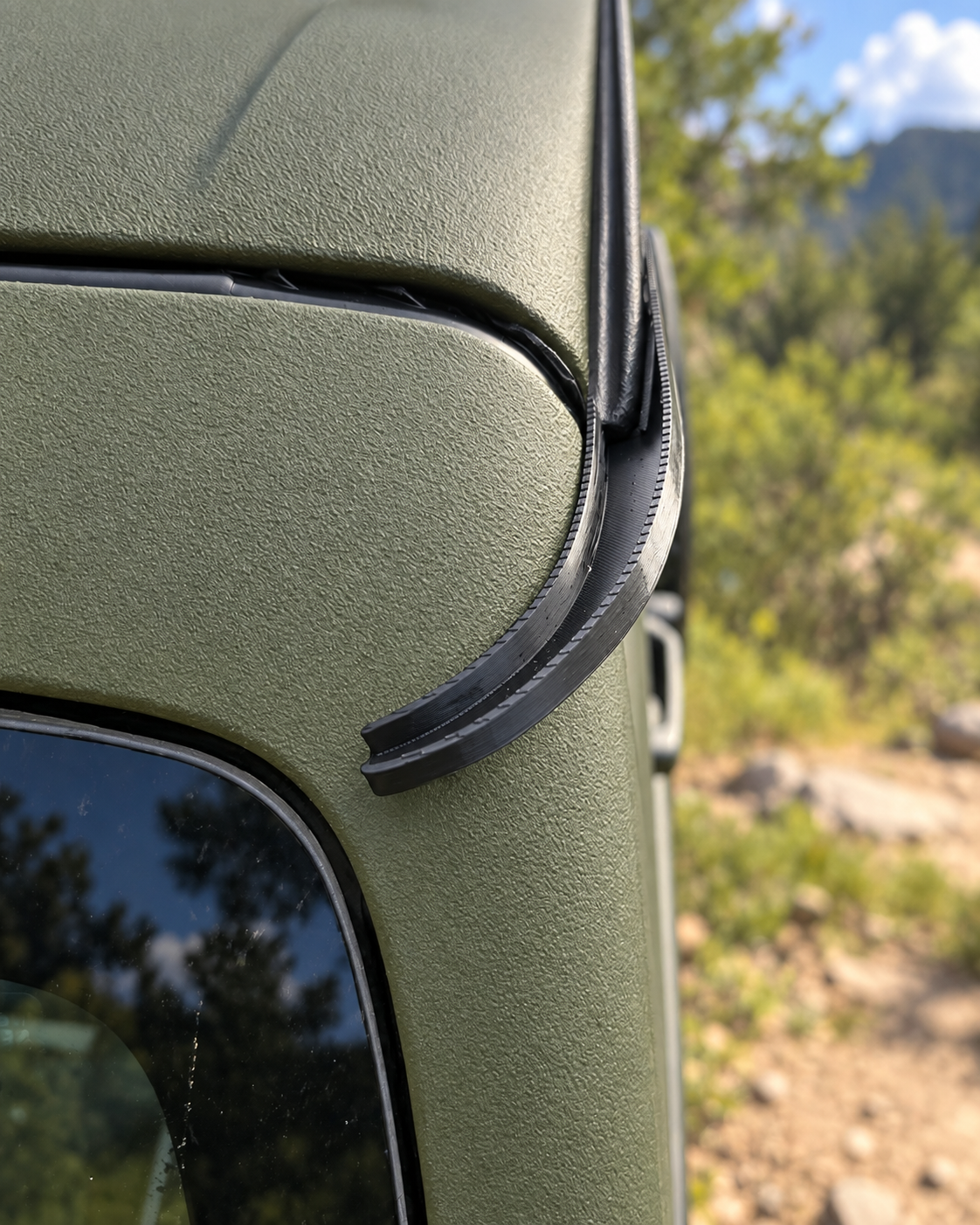 Przedłużka rynienki dachu Jeep Wrangler JK / JKU (zestaw 2 sztuki – P + L) - obrazek 7